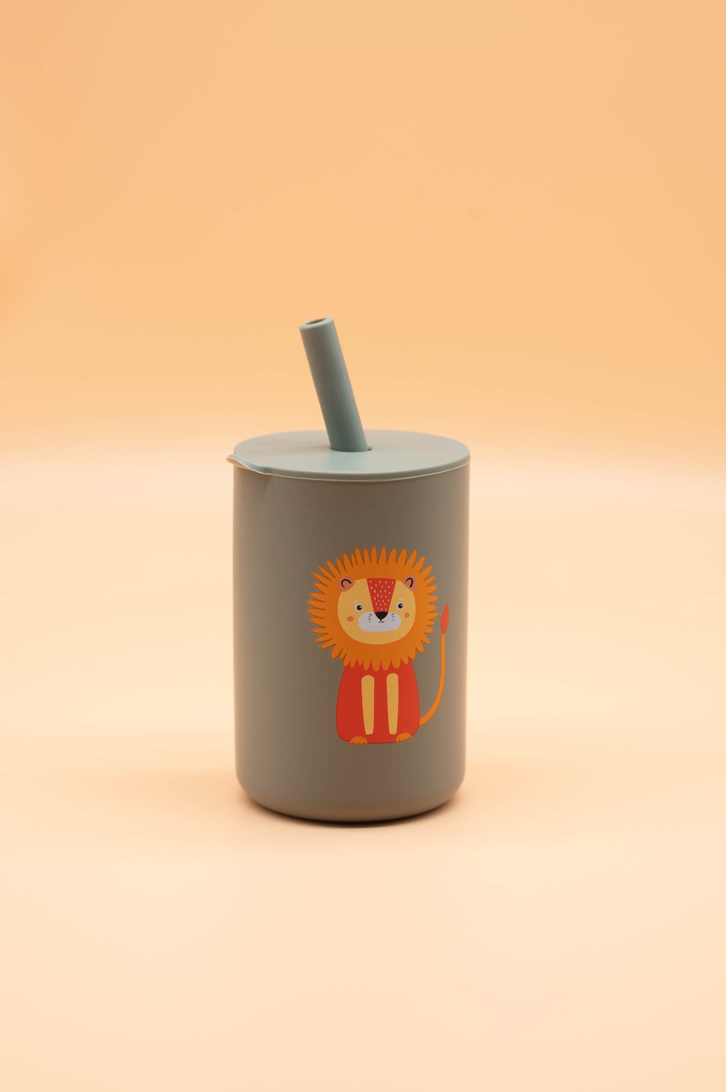 Silikonbecher mit Strohhalm