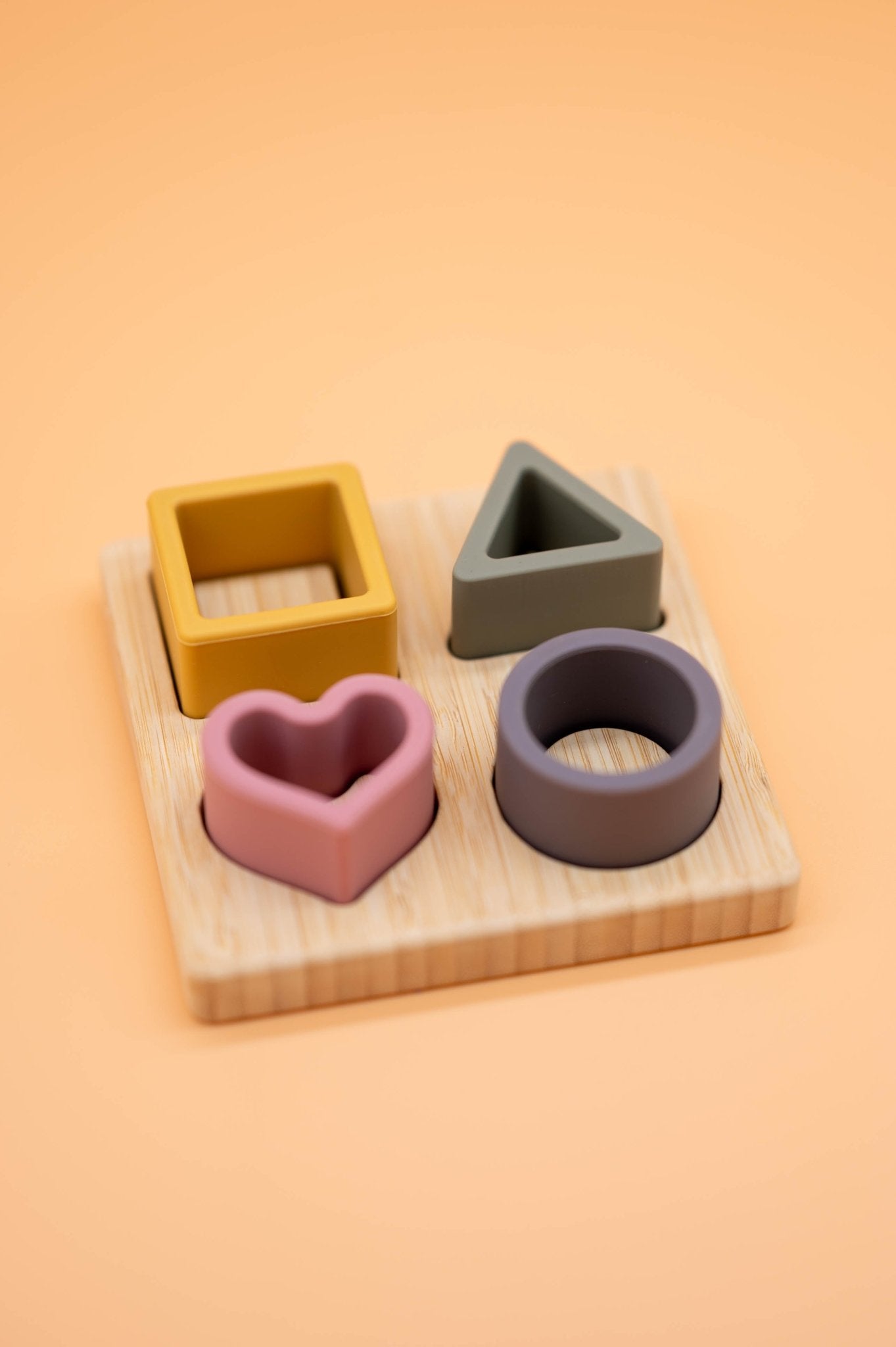 Steckspiel mit Formen - Little-A-Concept