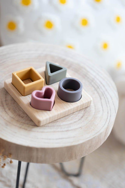 Steckspiel mit Formen - Little-A-Concept